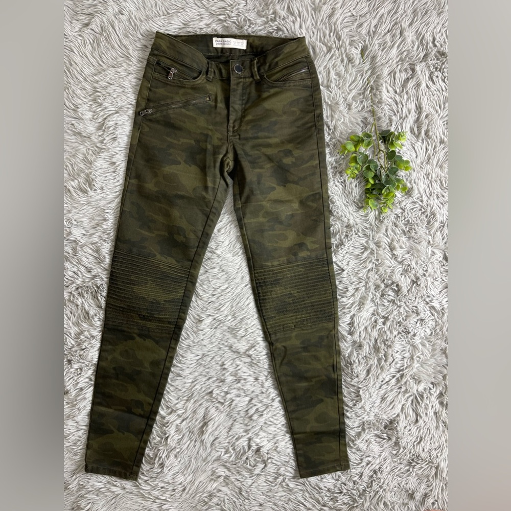 Zara green camo premium denim moto skinny jeans size 2